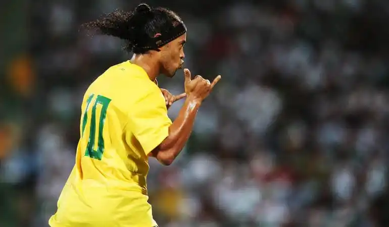 内比赛中屡 内比赛中屡