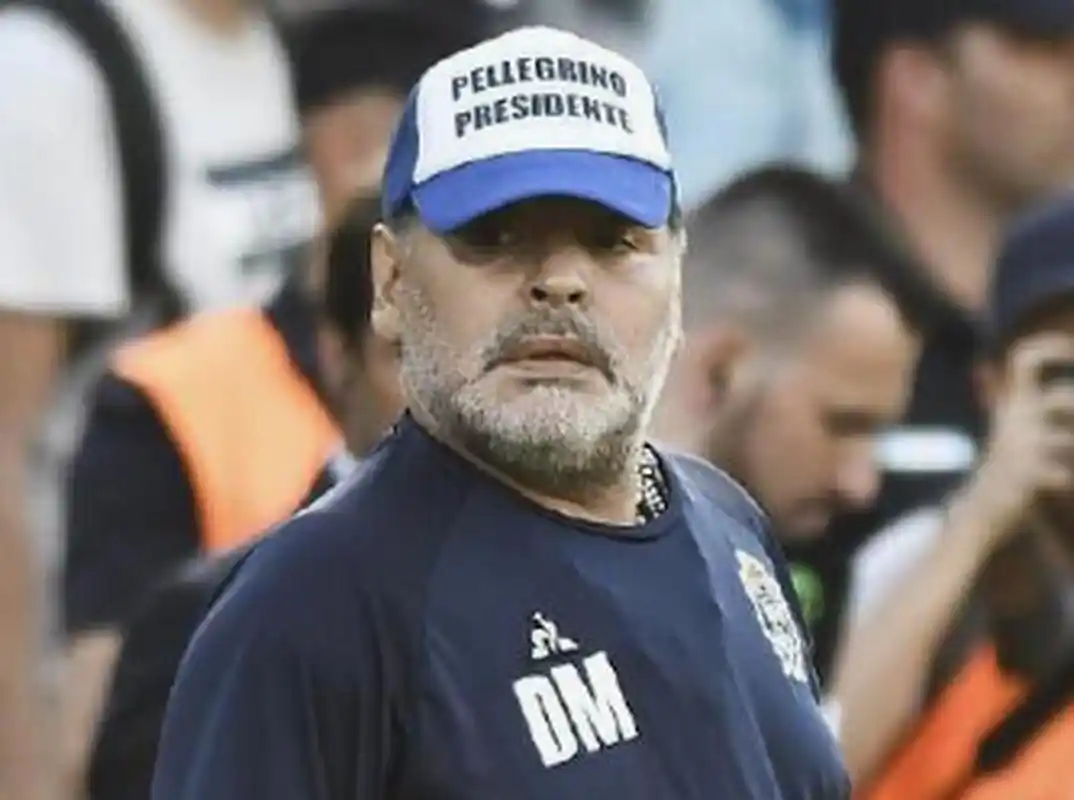 通过细腻的 通过细腻的