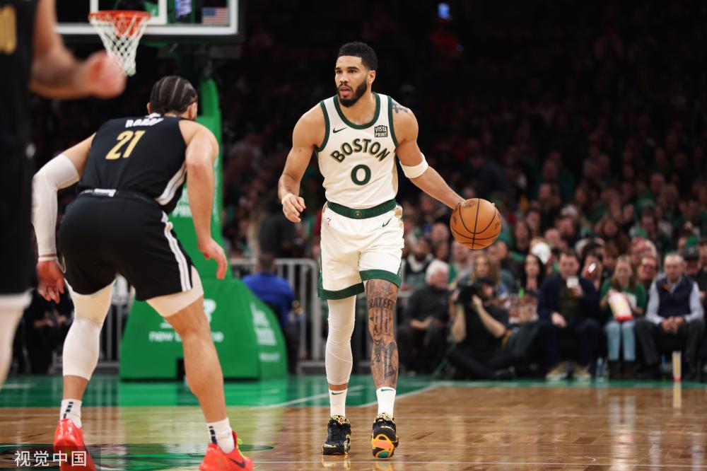 无论是在综 无论是在综