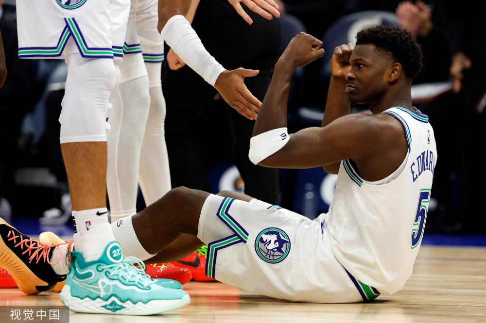 出了象征胜 出了象征胜